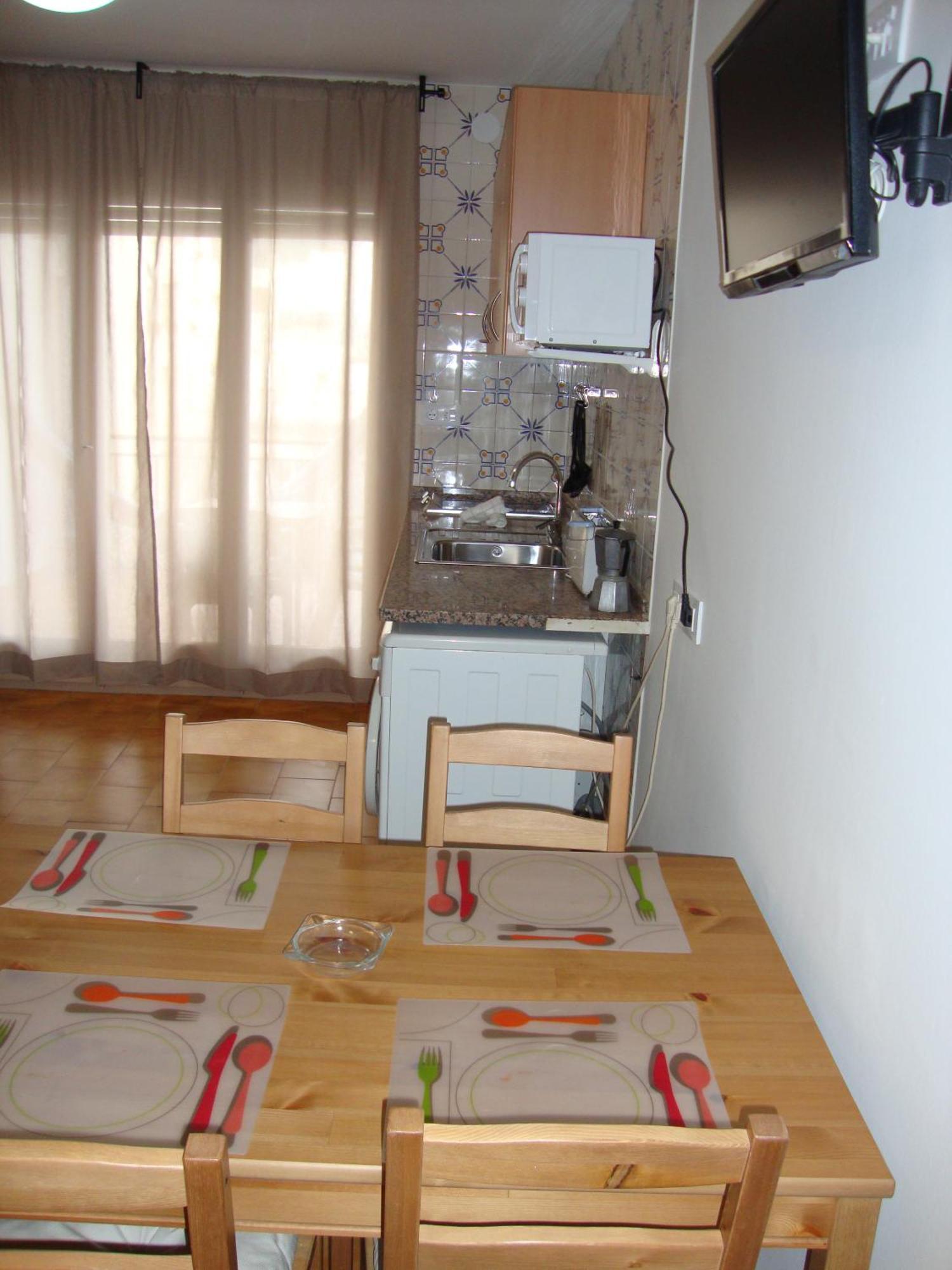 Apartaments Claudi Tossa de Mar Ruang foto