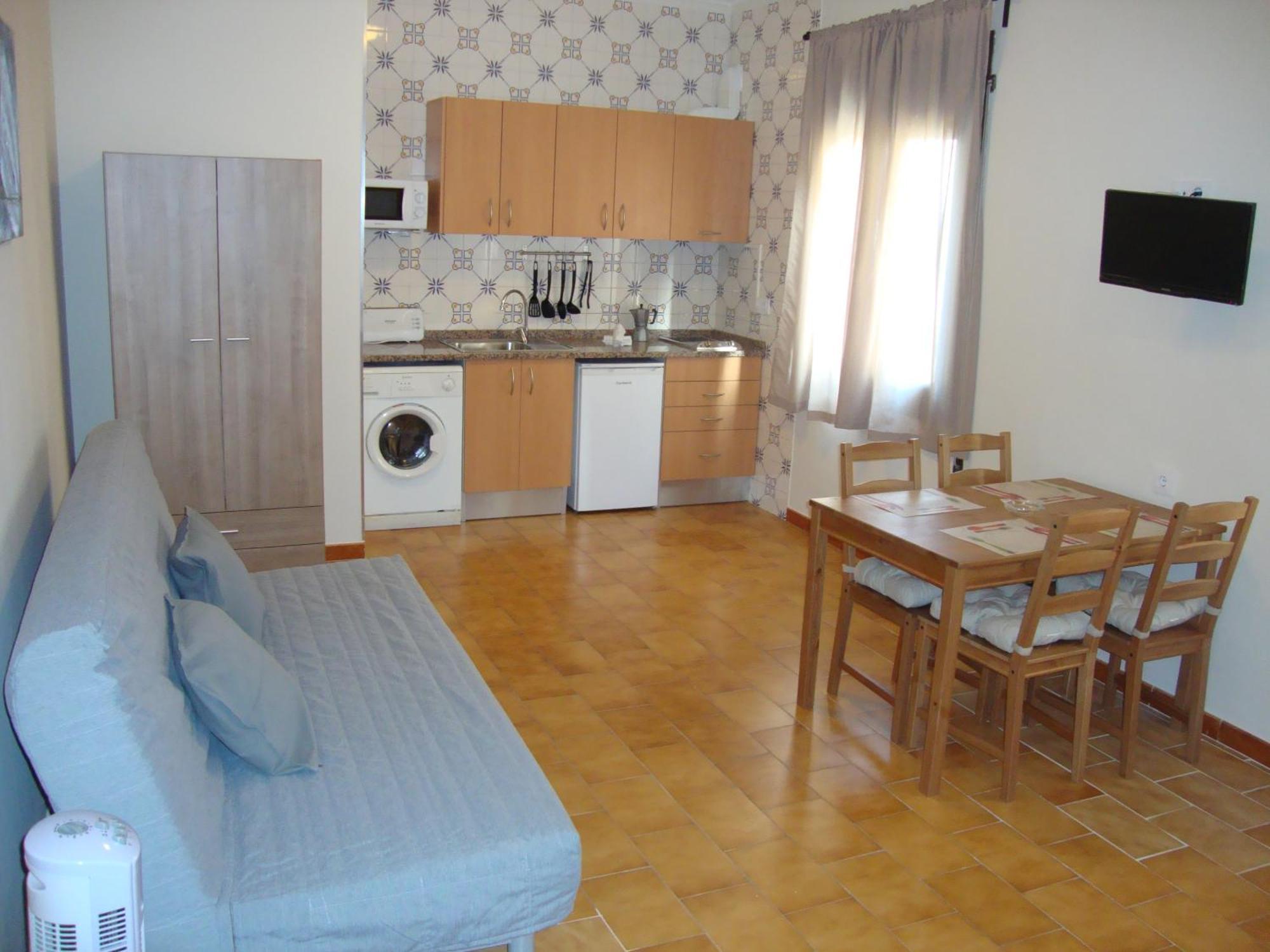 Apartaments Claudi Tossa de Mar Bagian luar foto