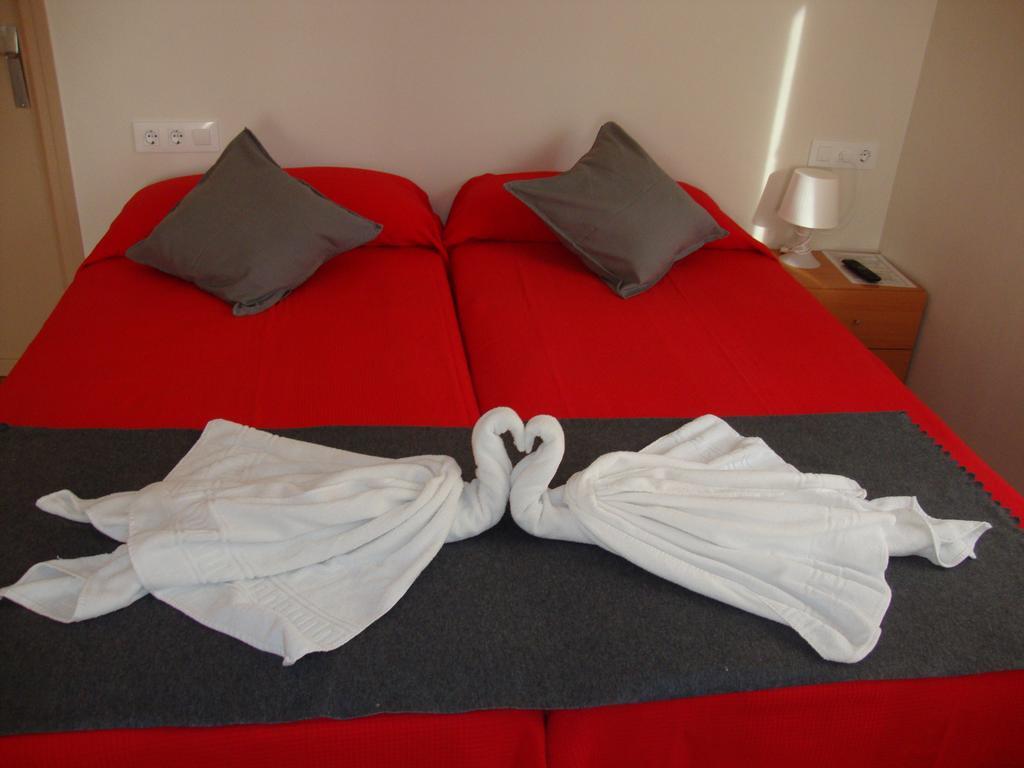 Apartaments Claudi Tossa de Mar Ruang foto
